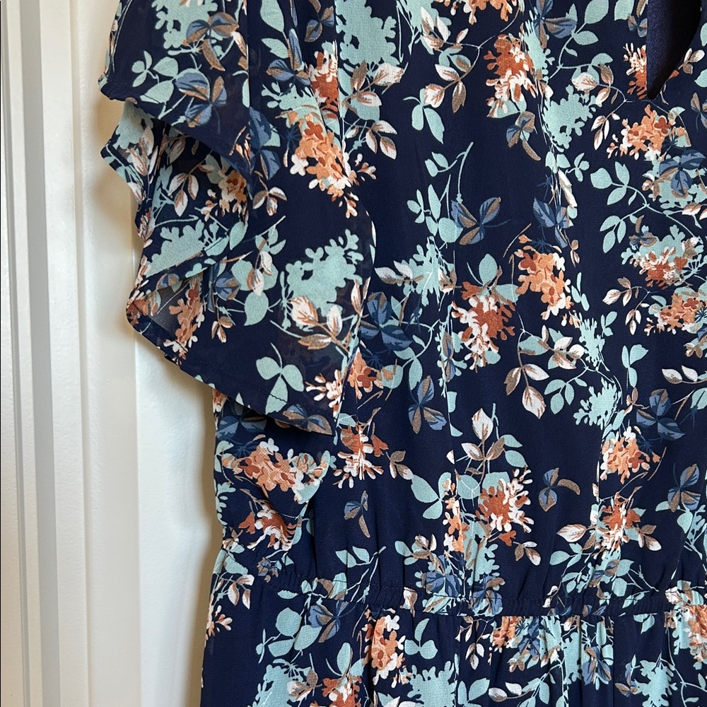 Floral Short Sleeve Floral NavyDress 22 - Picture 4 of 6